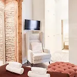 Artistic Loft In Historic Center Rems * מאלגה